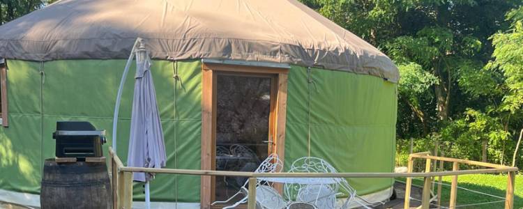 la vie en yourte contemporaine en Alsace